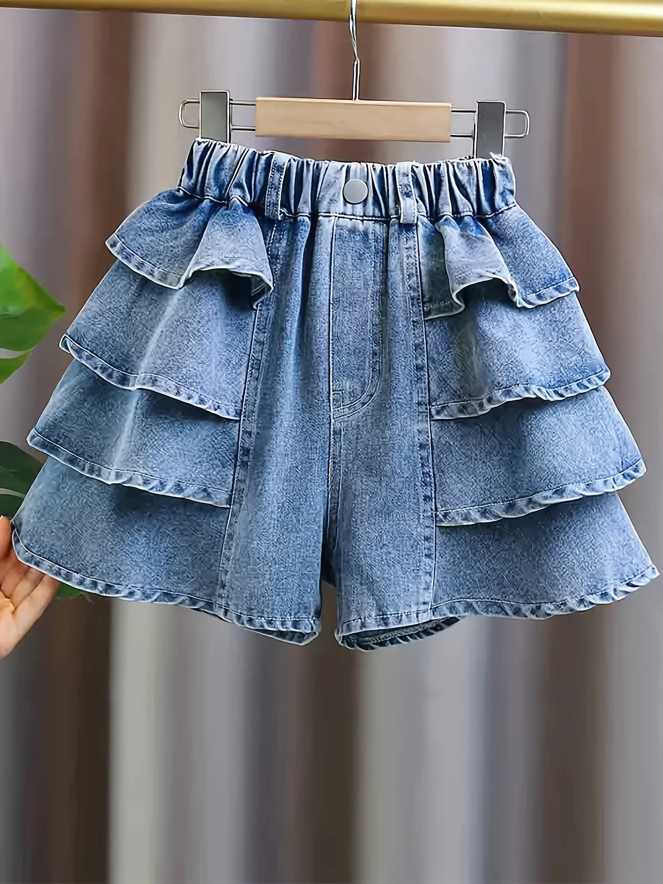 Girls Summer Pleated Frill Denim Shorts Fashionable Lightweight Beach Seaside Holiday Wear for Kids.Full elastic waistband
