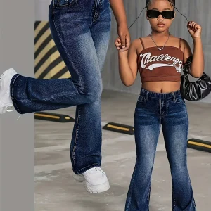 Girls' school-style fashion wide-leg jeans, elastic waist and comfortable fabric, suitable for all seasons to wear.